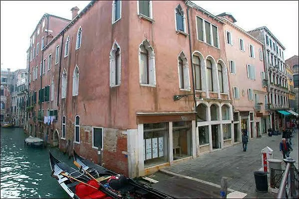 Ca' Del Campo Penzion 4*