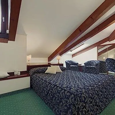 ゲストハウス Ca' Del Campo 4*