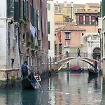 Ca' Del Campo Affittacamere Venezia